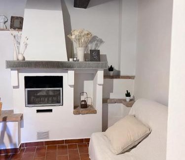 Passignano sul Trasimeno House | Romantic Escape in Medioeval Passignano -Lake View