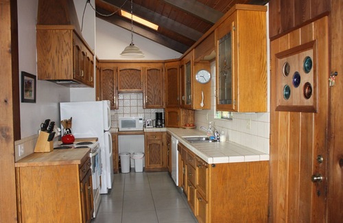Gualala House | Romantic Mendocino Coast Getaway in the Redwoods with Ocean View