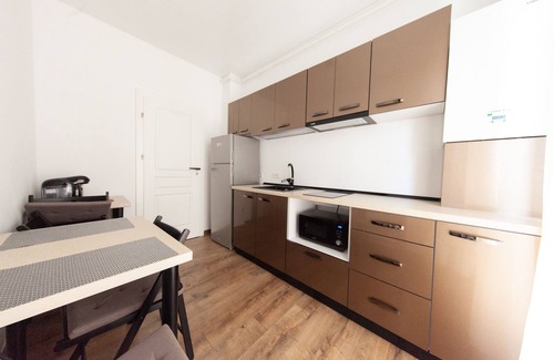 Constanta Apartment | Romantic Mirage Sunset - 5 min from the beach!nn
