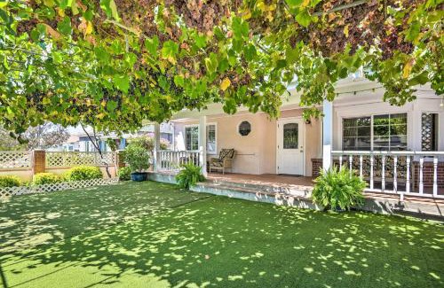 North Central House | Romantic Pasadena Home with Covered Porch!