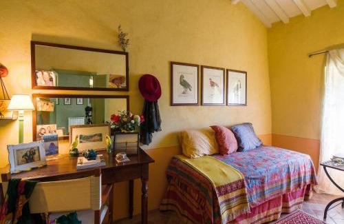 San Pietro a Cegliolo Villa | Romantic Retreat with Pool