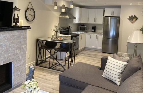 Elora Apartment | ROMANTIC RIVERSIDE GUEST SUITE IN ELORA