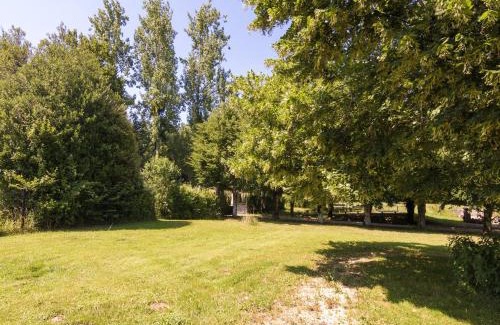 Chalais House | Romantic stay in a medieval castle with pool and restaurant among others