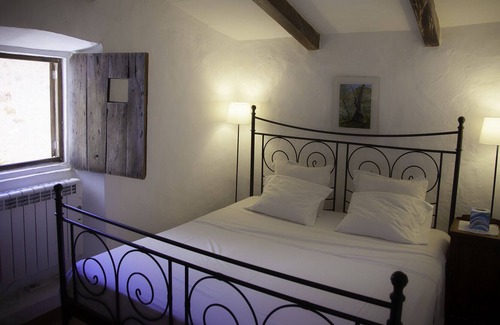 Fornalutx House | Romantic town house with roof terrace. Free WiFi.