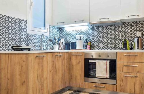 Petralona Apartment | Romantic & Well Decor Shining ☆ Top Location!