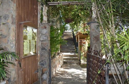 Monte Leon Bed & Breakfast | ROMANTICA