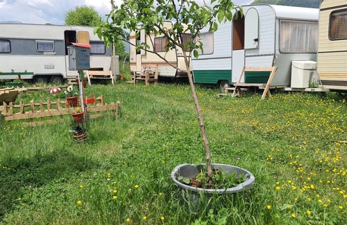 Plav RV Rental | Romanticna kucica