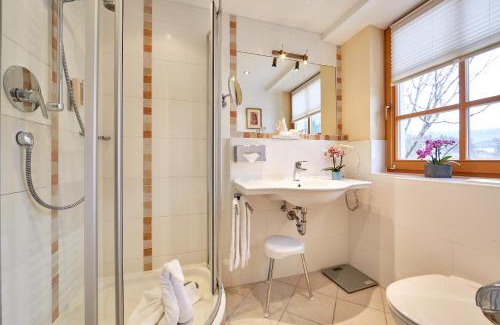 Untergrainau Hotel | Romantik Alpenhotel Waxenstein