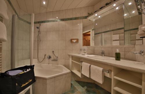 Haller Hotel | Romantik Resort & SPA Der Laterndl Hof