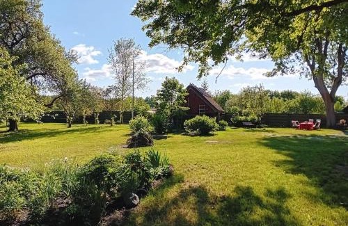 Hellamaa House | Romantiline talu ja saun Muhumaa südames