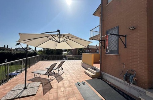 Zona XXX Castel Fusano Apartment | (Rome-Infernetto) apt 4 guest,1bedr+ 280sqm terrace