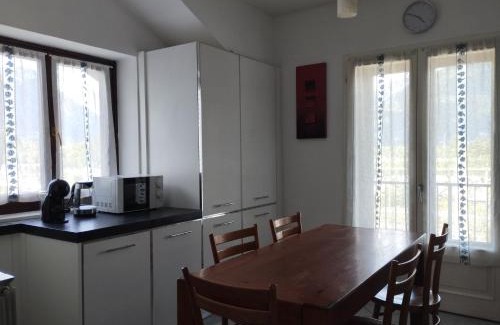 Domodossola Apartment | Romeo 32