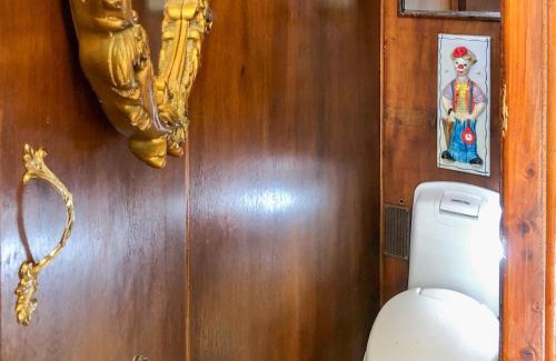 Hailsham House | Romney Wagon