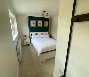 Bridgnorth House | Rondor Cottage