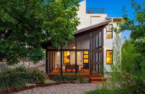 Foster Heights House | Rooftop Deck 5 mins to downtown