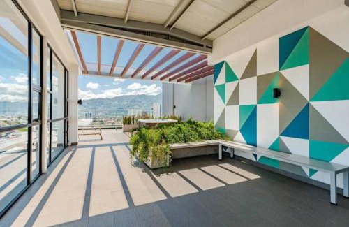 Mata Redonda Apartment | Rooftop Jacuzzi and city view