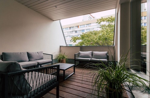 Zentrum-Ost Apartment | Rooftop Studio mit Wohnküche und Terrasse - Luga Homes - Stadthaus