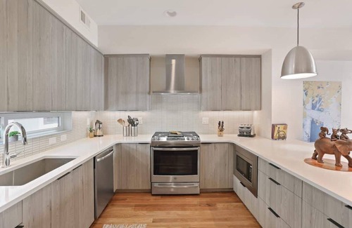 West Colfax House | Rooftop Townhome | Walk to Sloan’s Lake + Stadium