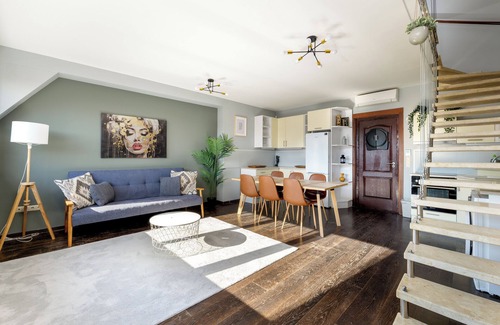 Palace District Apartment | Rooftop Triplex 3Bedroom Apartment