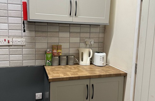 Sheffield House | Room 2 in South Yorkshire