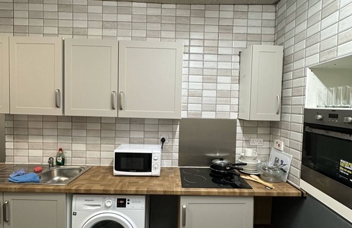 Sheffield House | Room 2 in South Yorkshire