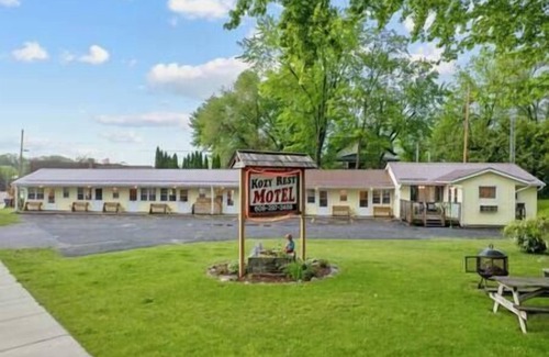 Montello Apartment | Room 3, Kozy Rest Motel