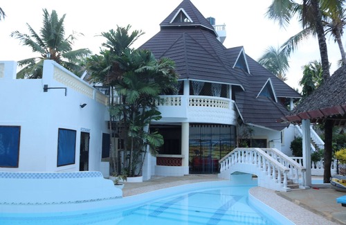 Mombasa Villa | Room-a Wonderful Beach Property in Diani