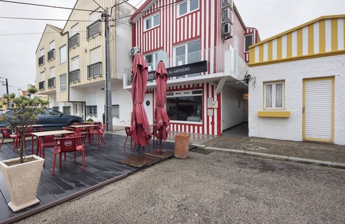 Barra Apartment | Room 'Al Katekero - Quarto 104' with Wi-Fi and Air Conditioning