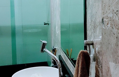 Campinas Bed & Breakfast | Room at home near Iguatemi