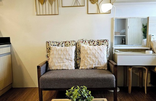 Guadalupe House | Room-cozy Cebu City Condo - Heart of the