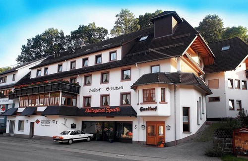 Elzach Apartment | Room 'Doppelzimmer' with Shared Terrace and Wi-Fi