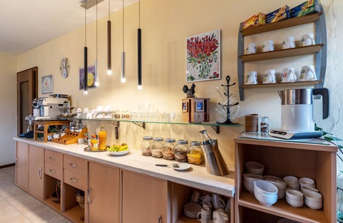 Ettenheim Apartment | Room 'Double Room' with Wi-Fi