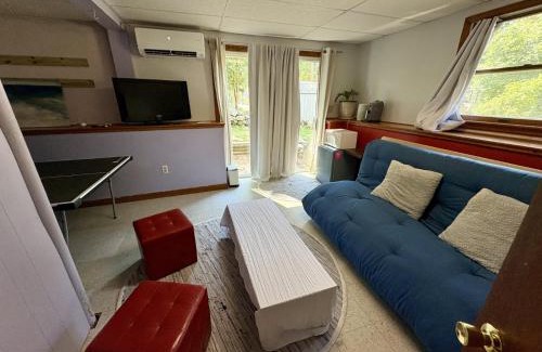 Saunderstown House | Room in a home