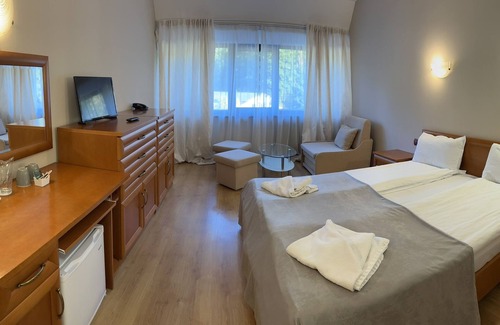 Maritsa Bed & Breakfast | Room in B&B - Hotel Moura Double Room N5169