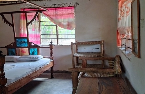 Gede House | Room in B&B - Mida Creek Eco Camp 1