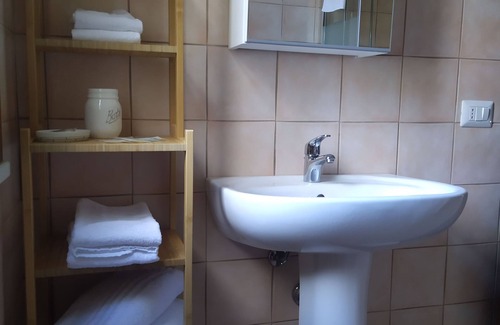 Marrubiu Bed & Breakfast | Room in B&B - "note di Stelle" Resort in Marrubiu