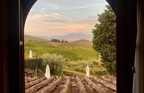 Santa Cristina a Mezzana House | Room in BB - Room overlooking the vineyards and Florence