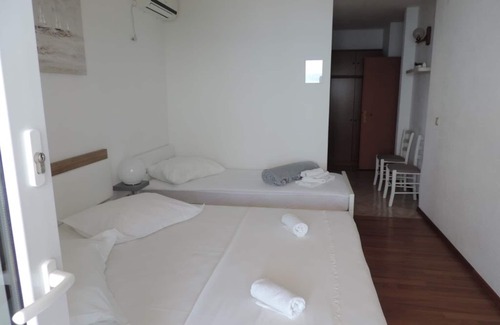 Brela Bed & Breakfast | Room in Brela with Seaview, Terrace, Air condition, WIFI (4947-2)
