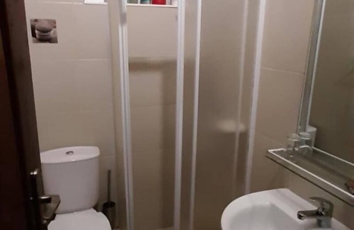 Maio House | Room in Guest Room - Deluxe Double Room With Balcony in Vila do Maio