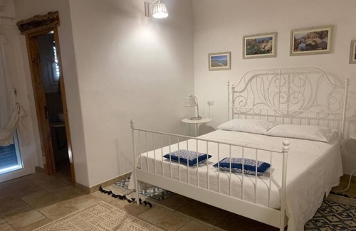 Aglientu House | Room in House - Monti Russo Natural Guest House
