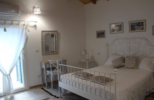 Aglientu House | Room in House - Monti Russo Natural Guest House