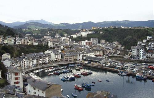 Luarca House | Room in Lodge - Double and single room - Pension Oria 4