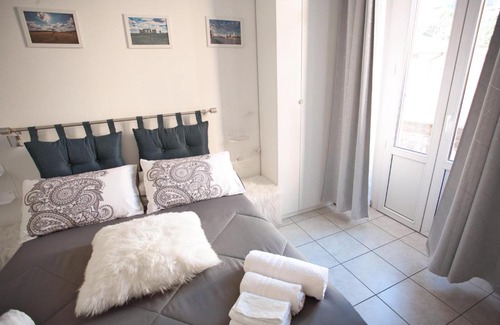 Calolziocorte House | Room in shared apartment, near Lecco