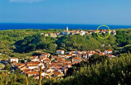 Gornje selo House | Room in Susak with air conditioning, W-LAN (3865-5)