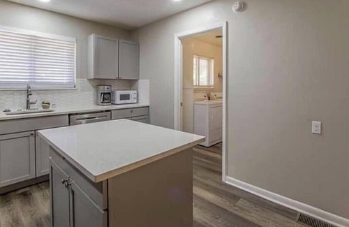 Temple Apartment | Room in Temple #B