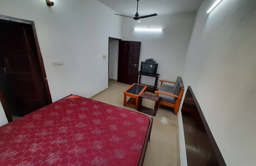 Mohangarh House | Room-janardan Homestay Lucknow