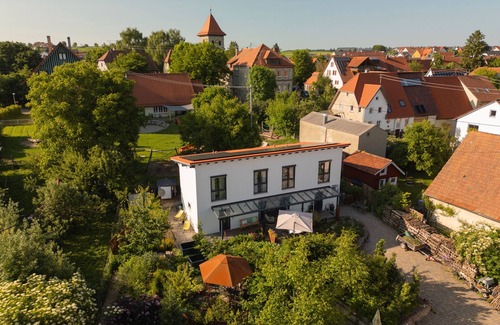 Bad Urach Apartment | Room 'No. 1' with Shared Terrace, Shared Garden and Wi-Fi