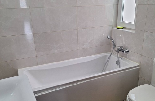 Luqa House | Room-private Cosy Room in a Modern Subur