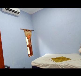 Sinduadi Bed & Breakfast | Room Rent for ladies Only at Ndalem Rumanti