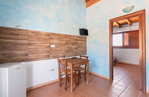 Sagama Apartment | Room 'Stanza 7' with Shared Garden, Wi-Fi and Air Conditioning
